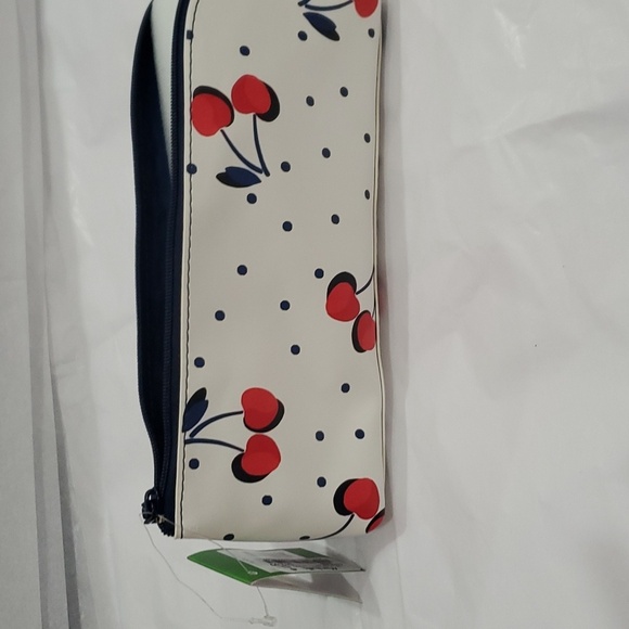 Kate Spade 4pc white & blue polka-dot cherry print pencil case‎ & accessories - Picture 10 of 11